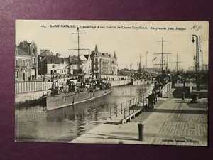 CPA 44 St NAZAIRE - Appareillage d'une flottille de Contre-Torpilleurs - Fanfare - Imagen 1 de 2