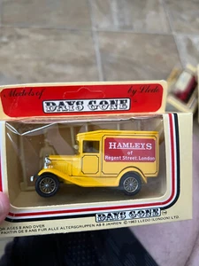 days gone lledo hamleys of regent street london yellow - Picture 1 of 1