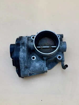 Conjunto de actuador de válvula de carrocería de acelerador Mazda 6 V6 3M4E-CH 2003-2008 OEM Foto 1 de 3