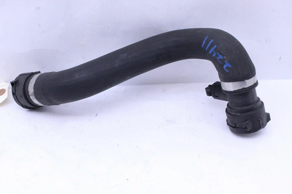 2005 BMW 325ci Radiator Hose OEM Used Foto 1 de 4