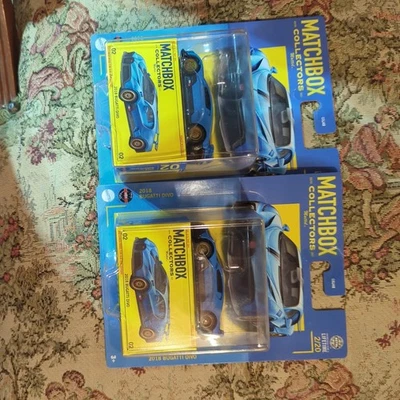 2024 MATCHBOX COLLECTORS 2018 BUGATTI DIVO COLLECTOR NO. 2/20 LOT OF 2 - Image 1 of 4
