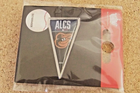 2014 Baltimore Orioles ALCS Postseason pennant pin AL MLB Cover