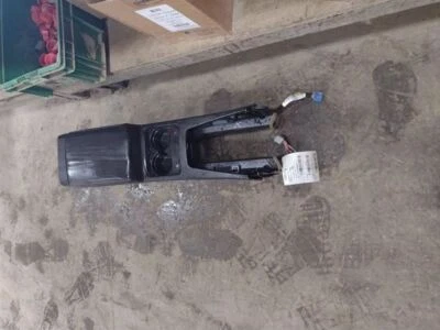 Center Console Front 15930389 Fits 08-11 STS 17418 - Изображение 1 из 4