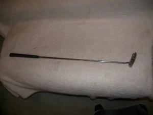 Rechtshand Herren 36" T-Line lll Putter von PGA - Bild 1 von 4