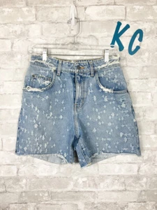 Neu ohne Etikett Carmar Damen-Jeansshorts im Used-Look Größe 23 helle Waschung Denim hohe Taille - Bild 1 von 2