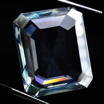 9.10ct 18x15mm Green Color VVS Radiant Cut Loose Moissanite Dazzling Gemstone - Image 1 of 4