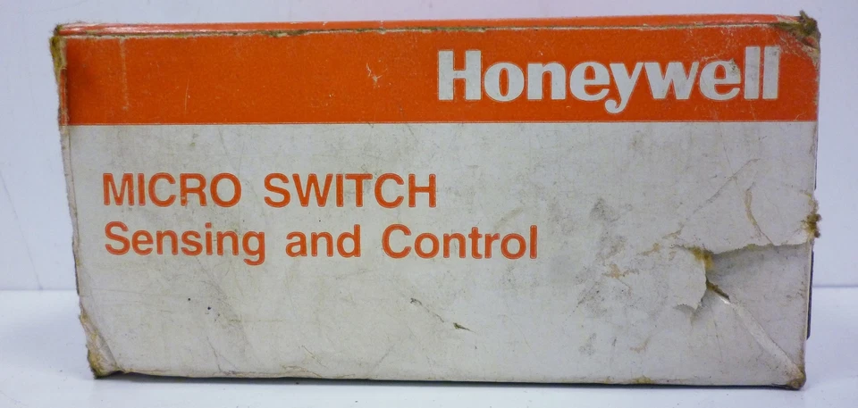 Honeywell MP2P1 MICRO SWITCH Polar Scanning Photo Head - Image 1 of 4