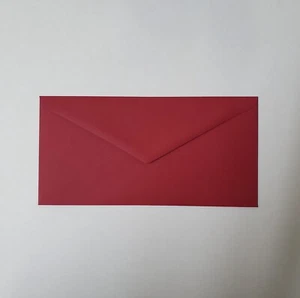 50 Crimson Scarlet Red DL 110x220mm Envelopes Weddings invites Card Making Xmas - Picture 1 of 1