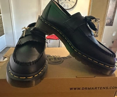 Mocasín Adrian vegano unisex Dr. Martens 7 M/8W Foto 1 de 4