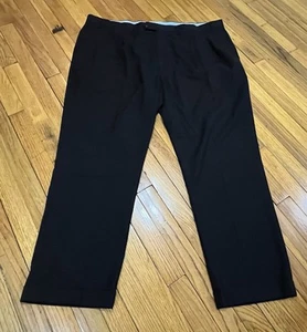 travelSMART Roundtree & Yorke Black Pleated Front Pants Men's 46x30 - Picture 1 of 7