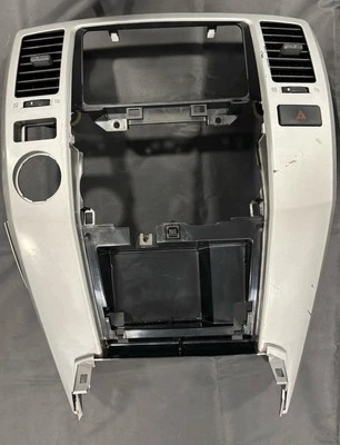 Toyota 4runner 2003-2009 tablero radio CA embellecedor bisel panel plateado 4x4 OEM 04 05 06 Foto 1 de 4