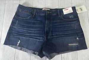 Wrangler High Rise 3” Jean Shorts Women’s Size 8/ 29 Raw Hem Cut Off NWT - Picture 1 of 10