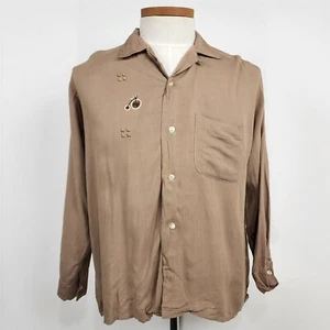 Camisa De Colección Años 60 Continental Informal Marrón Bicicleta Bordada Botón Lazo L - Imagen 1 de 10