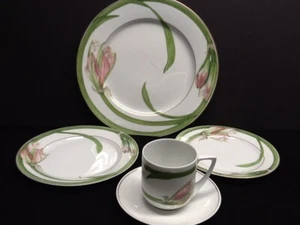 ROSENTHAL AMARYLLIS 5 piece PLACE SETTING fine china EXCELLENT! - Picture 1 of 8