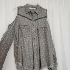 Western Shirt Paisley Print Cold Shoulder Top Billy T Long Sleeve Raw Hem Top - Picture 1 of 9