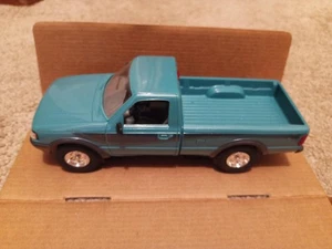 1/25 AMT ERTL 1994 FORD RANGER STX CALYPSO GREEN  PROMO - Picture 1 of 5