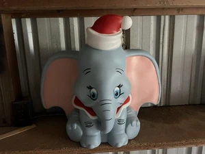 Nuovo DUMBO l'ELEFANTE Disney Nuovo Blow Mold 22 Pollici Blowmold Gemmy - Foto 1 di 3