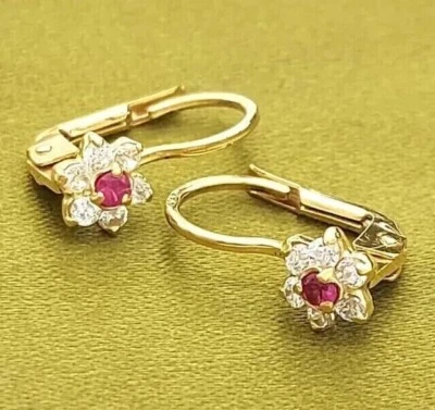Pendientes colgantes/gotas de rubí rojo simulado de corte redondo de 2 quilates enchapados en oro amarillo de 14 k Foto 1 de 4