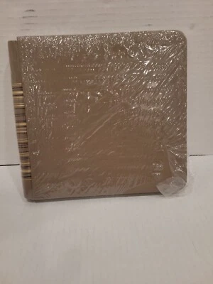 Creative Memories 7 x 7 Tan Album 12 White Pages Scrapbook New - Image 1 of 4