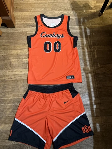 New with tags NIKE Oklahoma State Basketball Uniform Jersey + Shorts #00 Large Cover