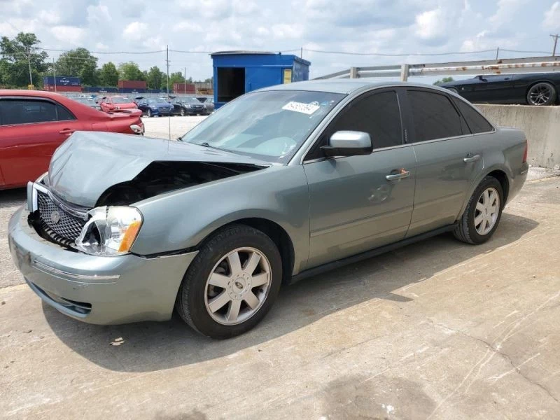 2005-2007 Ford Five Hundred Washer Reservoir with Pump, Used, FWD, 122K Miles - Image 1 of 4