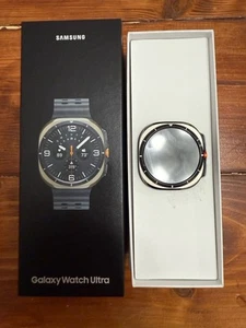 Samsung Galaxy Watch Ultra LTE 47mm Titanium Silver - Photo 1 sur 9