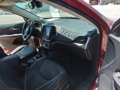 Bolsa de aire superior para tablero del pasajero delantero Jeep Cherokee 2014-2015 Foto 1 de 4