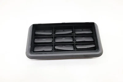 Dodge Charger 2011-2023 cuarto trasero derecho presión aire ventilación rejilla OEM Foto 1 de 4