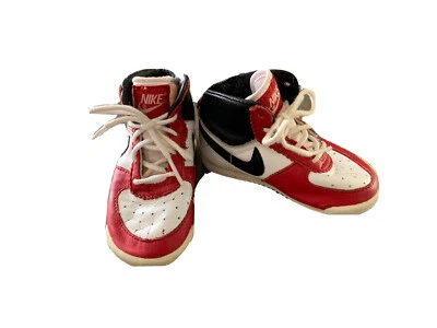 Air Jordan 1985 vintage talla 4,5 niño pequeño coleccionable/de colección Foto 1 de 3