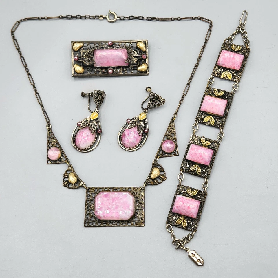 Art Deco Checo Rosa Vidrio Moteado Collar Pulsera Pendientes Broche Pulsera Foto 1 de 4