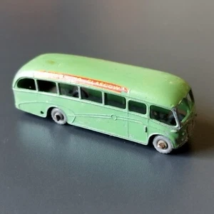 MATCHBOX Series 1-75. No 21 A. Bedford Duple Luxury Coach. 1956 - Picture 1 of 3