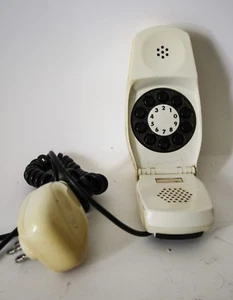 TELEFONO GRILLO BIANCO DESIGN ZANUSO SAPPER ANNI 60 SIP SIEMENS VINTAGE ITALIAN - Foto 1 di 5