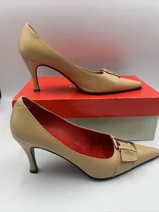 Guess Tan/camel Leather Court Heels. Pointed Toe. Vintage. Buckle. VGC. Uk 5 - Picture 1 of 15