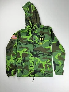 $110 Nike Oregon Ducks Salute to Service Camo Windbreaker Jacket Size Large - Picture 1 of 5