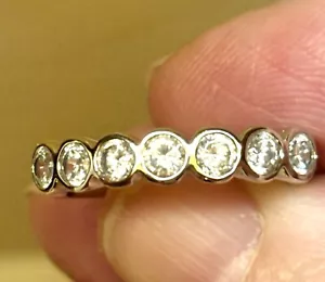 14K massiver Weißgold Moissanit Halb Ewigkeit Ehering Ring - Bild 1 von 3