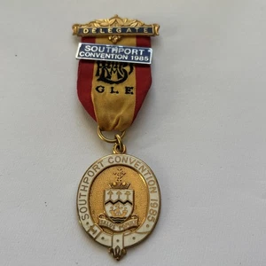 Joya Real Orden Antediluviana de Búfalos. Convención Southport 1985. - Imagen 1 de 2