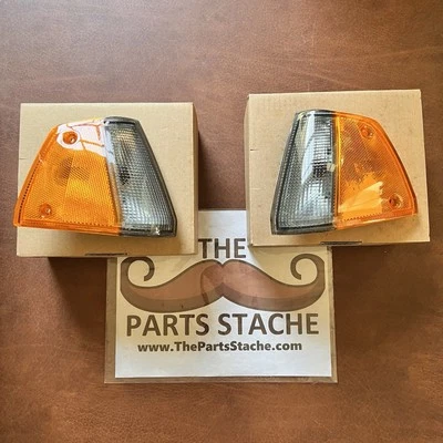 NOS USDM 1984-1985 Honda Civic Hatch Front Corner Turn Lights Pair OEM Stanley - Image 1 of 4