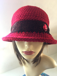 ladies handmade crochet chunky  wool cloche/bucket hat in wine red stunning