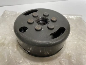 Gruppo rotore volano magnetico generatore originale Yamaha XS250 1981 3Y1-85550-20 - Foto 1 di 11