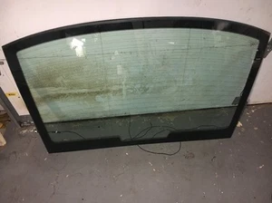 06-10 Volkswagen VW JETTA Wolfsburg 2.5 L BACK REAR WINDSHIELD GLASS w/ Wire OEM - Picture 1 of 12