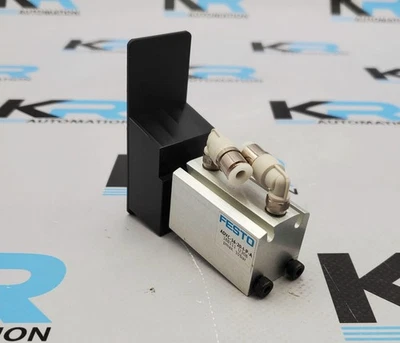 Cilindro de carrera corta Festo ADVC-16-20-I-P-A 188111 10 bar Foto 1 de 3