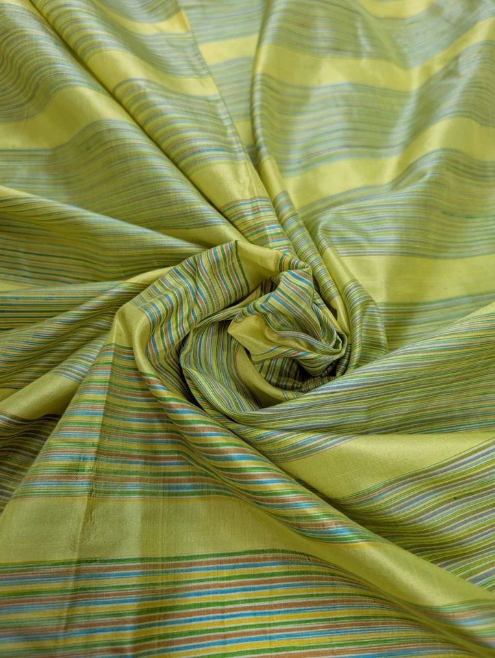 Tela de sari de seda fina Chartreuse verde amarillo a rayas flecos material de tela Foto 1 de 4