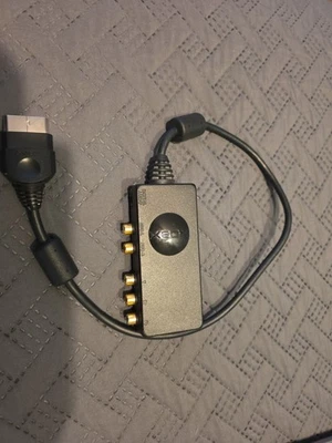 OEM Original Microsoft Xbox High Definition AV Pack Cable Adapter OEM  - Image 1 of 4