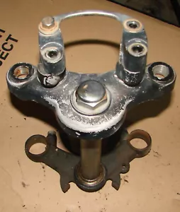 TRIPLE TREE SUSPENSION PART --------- 1971 HONDA CL175 SCRAMBLER - Bild 1 von 3