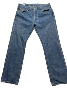 Levis 501 Jeans Men 36x32 Straight Leg Button Fly Light Wash Denim Pants - Picture 1 of 12