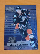 2013-14 Fleer Showcase Teemu Selanne Metal Universe Insert #MU-20