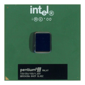 Processor CPU Intel Pentium III 733MHz Socket 370 SL45Z - Picture 1 of 1