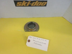 NEW 1997-2005 Ski-Doo Tundra 250 300 drive axle bearing housing #501019500 - Picture 1 of 4