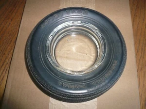 Bandeja de cenizas para neumáticos Good Year personalizada POLYSTEEL RADIAL - De colección - Imagen 1 de 2
