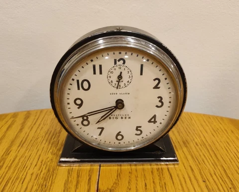 WORKING Vintage Westclox Big Ben Wind Up Loud Alarm Clock Model 85916 1848520 Cover